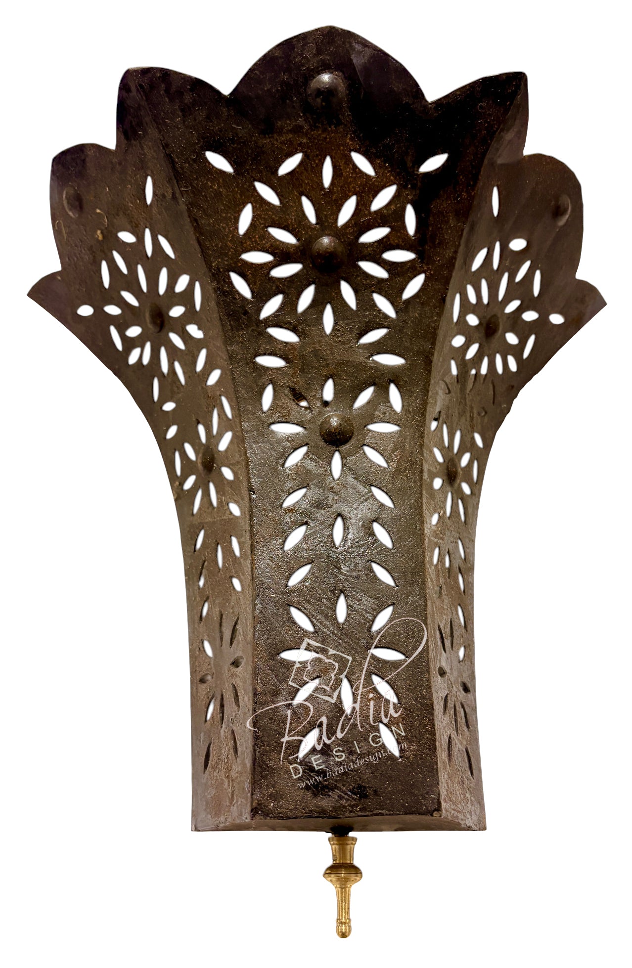 Rustic Iron Wall Sconce with Floral Cutouts