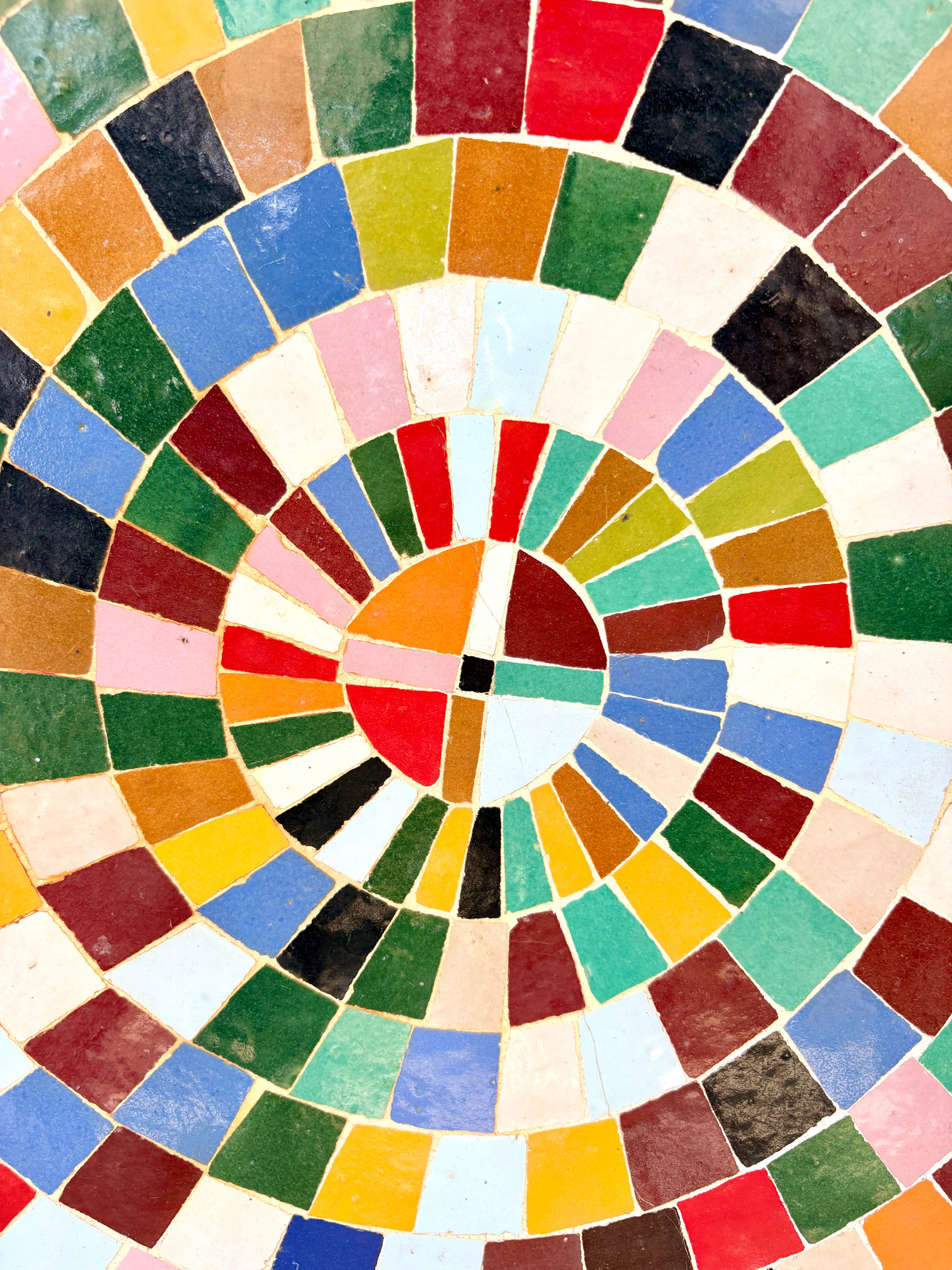 39" Multi Zellige Mosaic Table Top