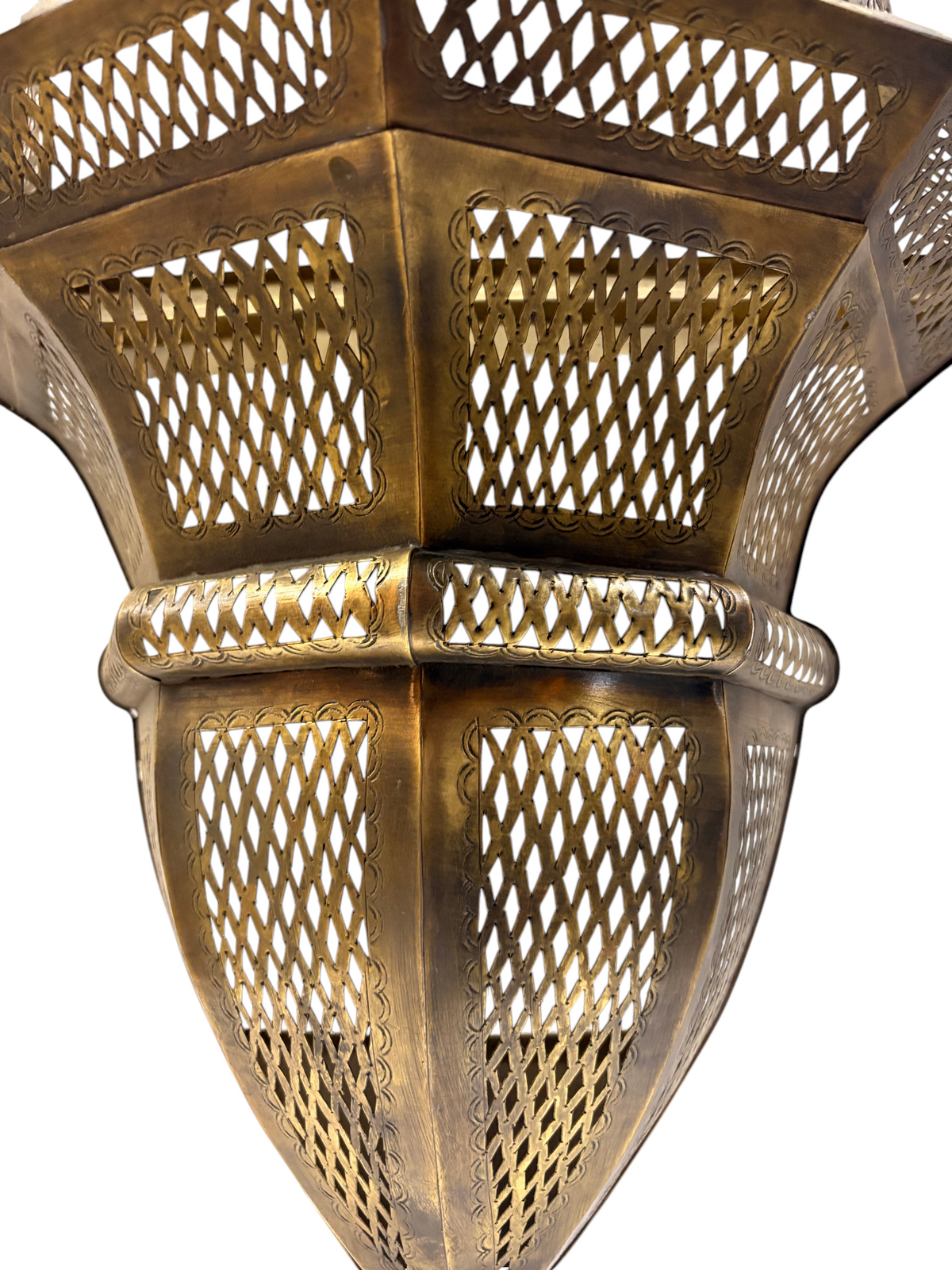 Tiered Lattice Lantern Sconce