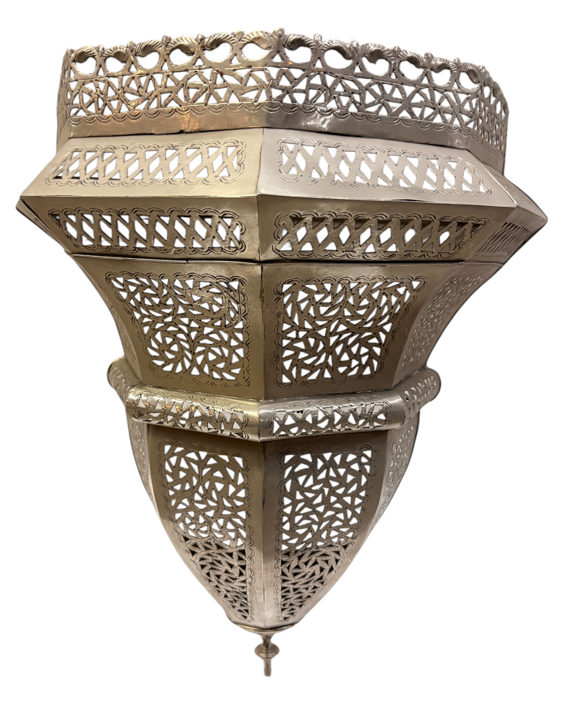 Tiered Lattice Lantern Sconce