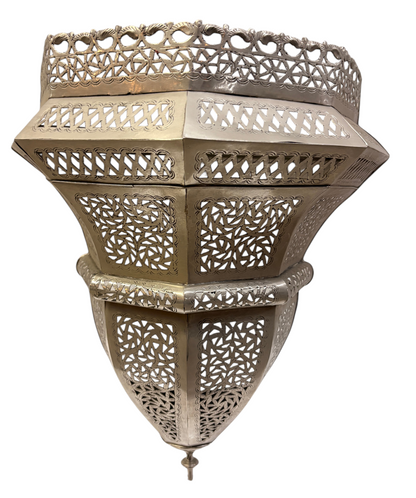 Tiered Lattice Lantern Sconce