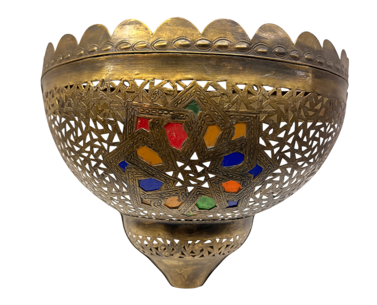 Scalloped Rim Gem Basket Sconce