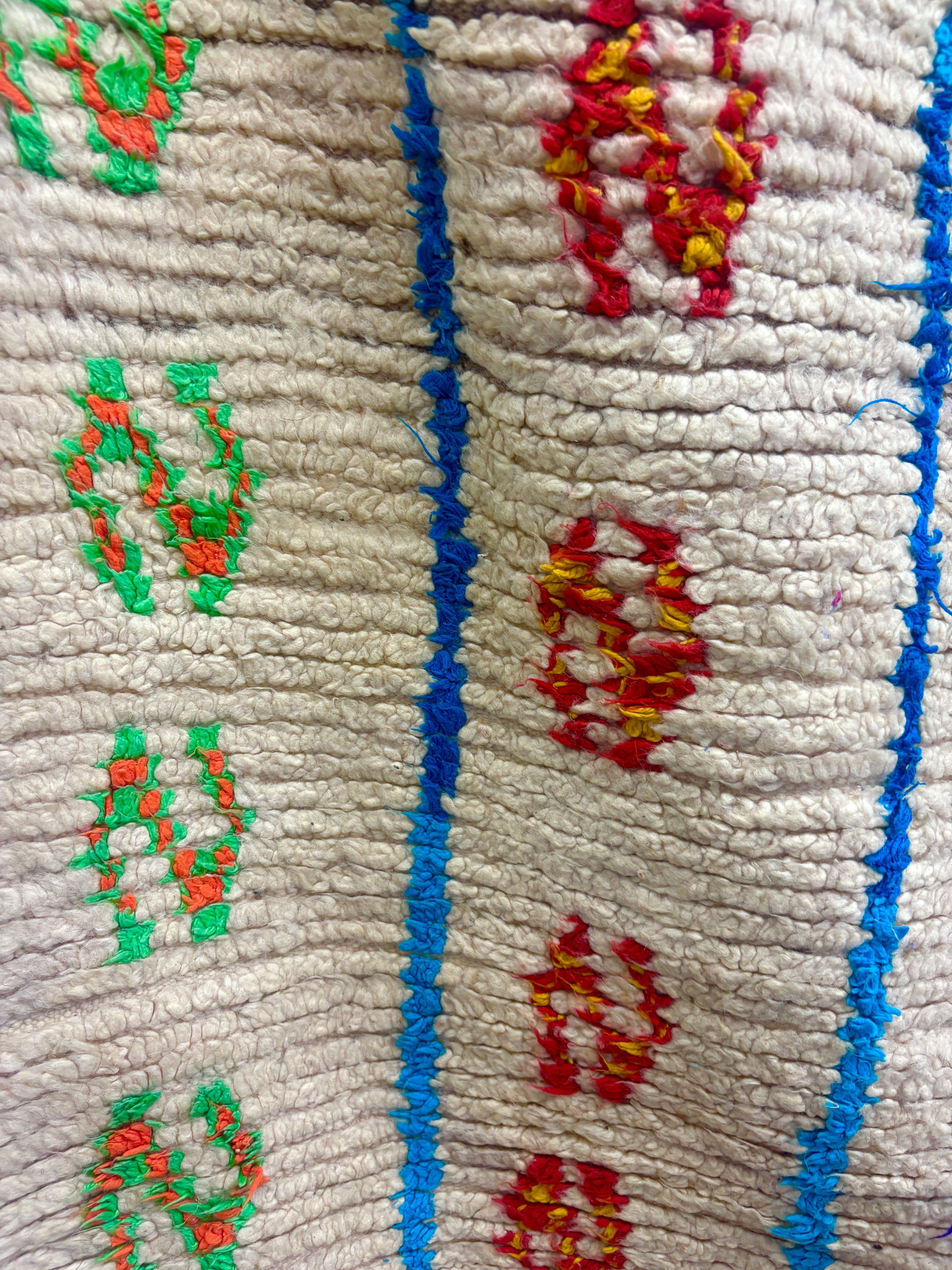 Vintage Azilal Moroccan Rug in Ivory Wool with Turquoise Grid