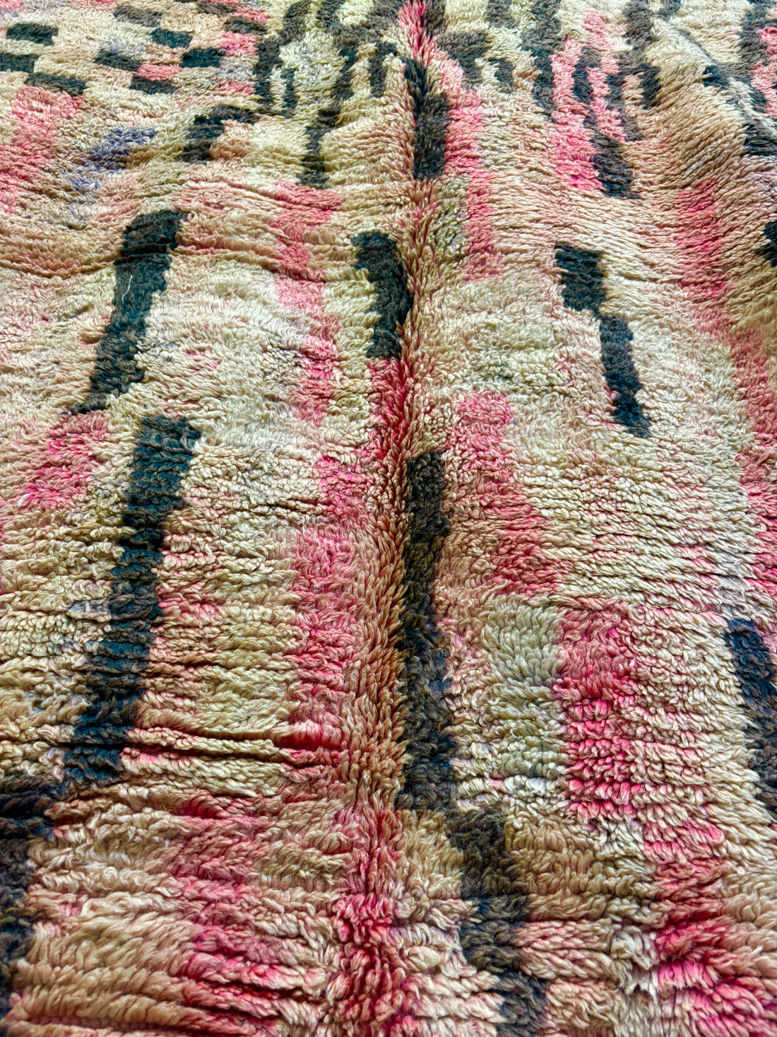 Vintage Boujaad Moroccan Rug in Rose and Sand Wool with Concentric Diamond Anchor