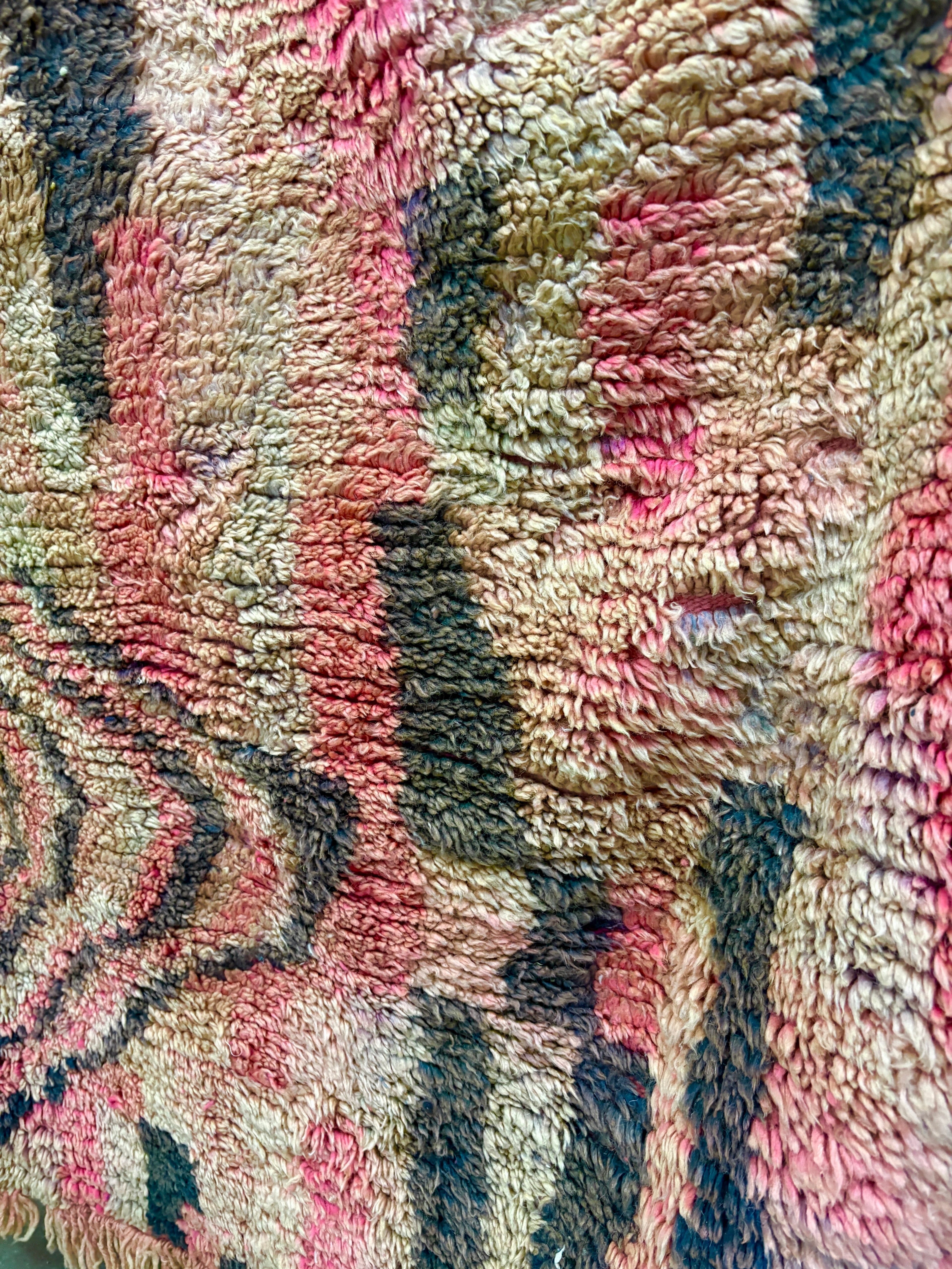 Vintage Boujaad Moroccan Rug in Rose and Sand Wool with Concentric Diamond Anchor
