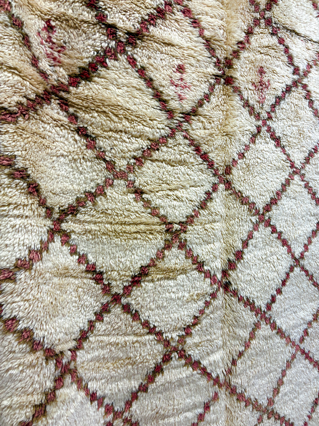 Beni Ourain Moroccan Rug in Ivory Wool with Red and Brown Diamond Lattice