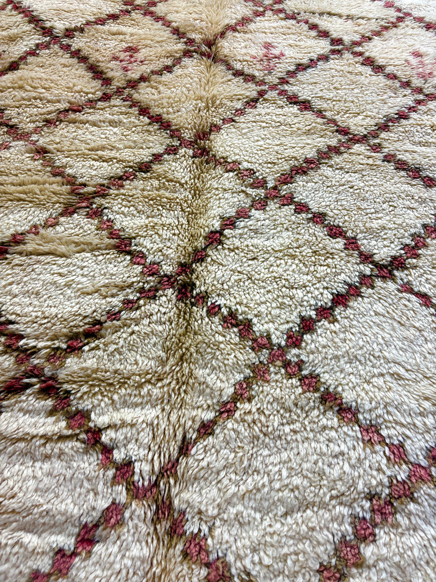 Beni Ourain Moroccan Rug in Ivory Wool with Red and Brown Diamond Lattice