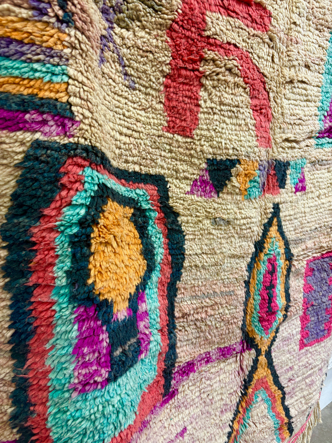 Azilal Rug with Ivory Field and Abstract Polychrome Glyphs