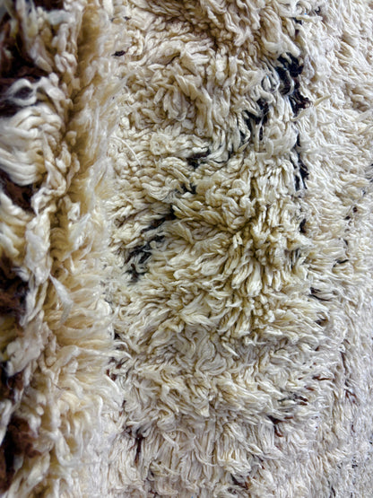 Beni Ourain Shag Rug in Ivory Wool with Faded Diamond Lattice