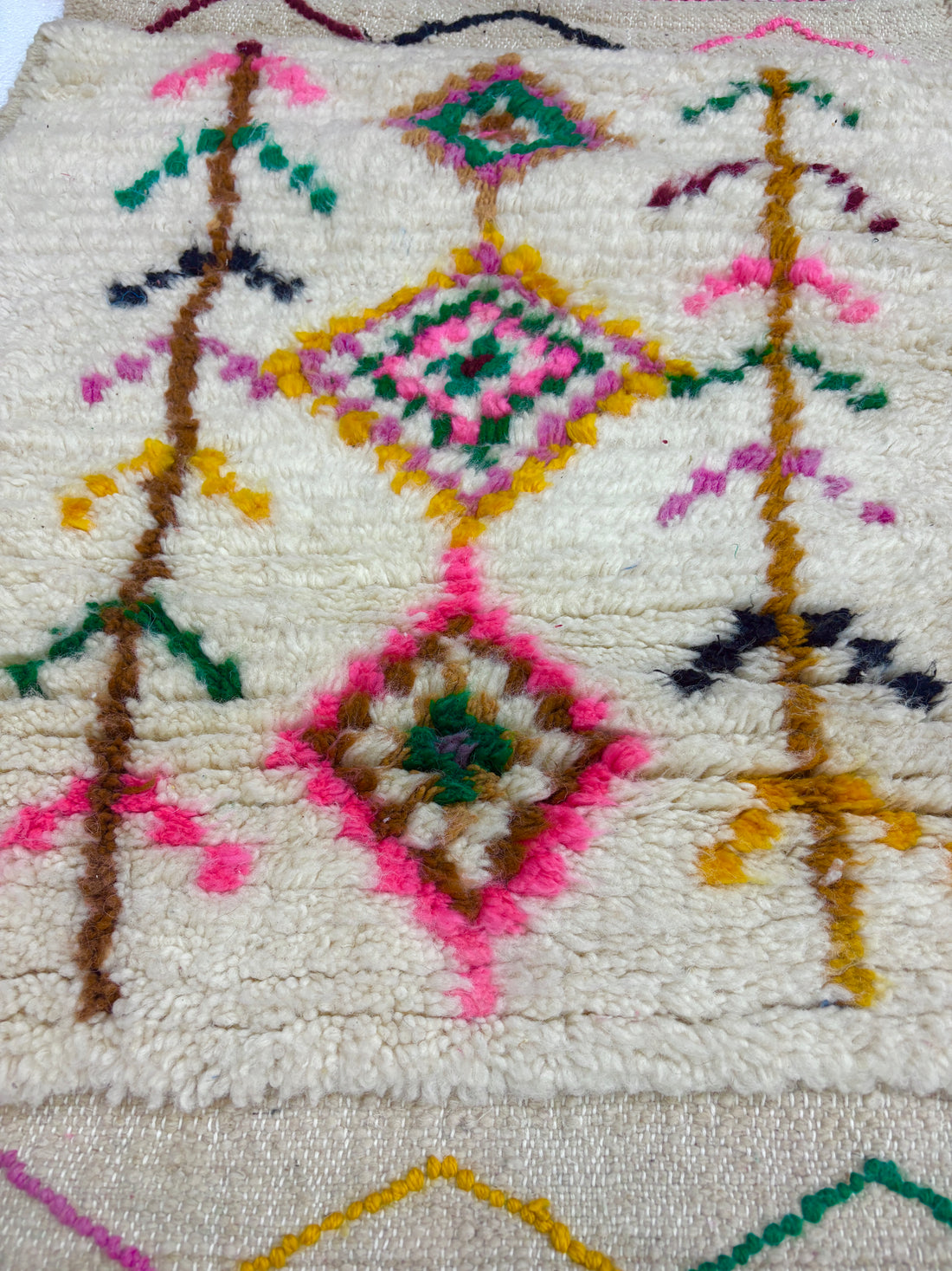 Handwoven Azilal Berber Accent Rug in Ivory Wool with Floral Tree Motifs