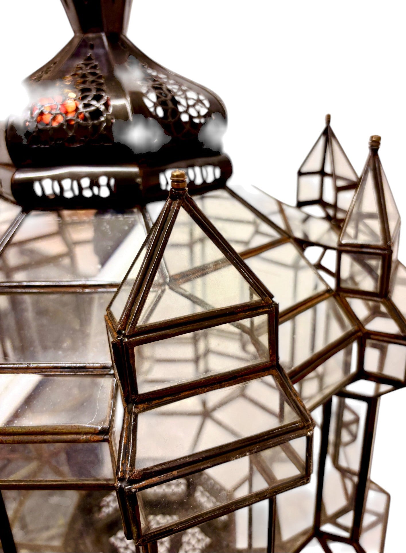 Wide Clear Glass Geometric Lamp