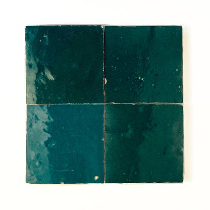 4x4 Dark Teal