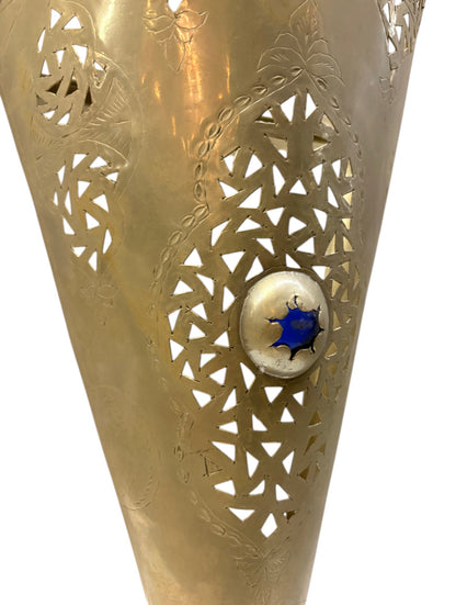 Scalloped Crown Cone Sconce