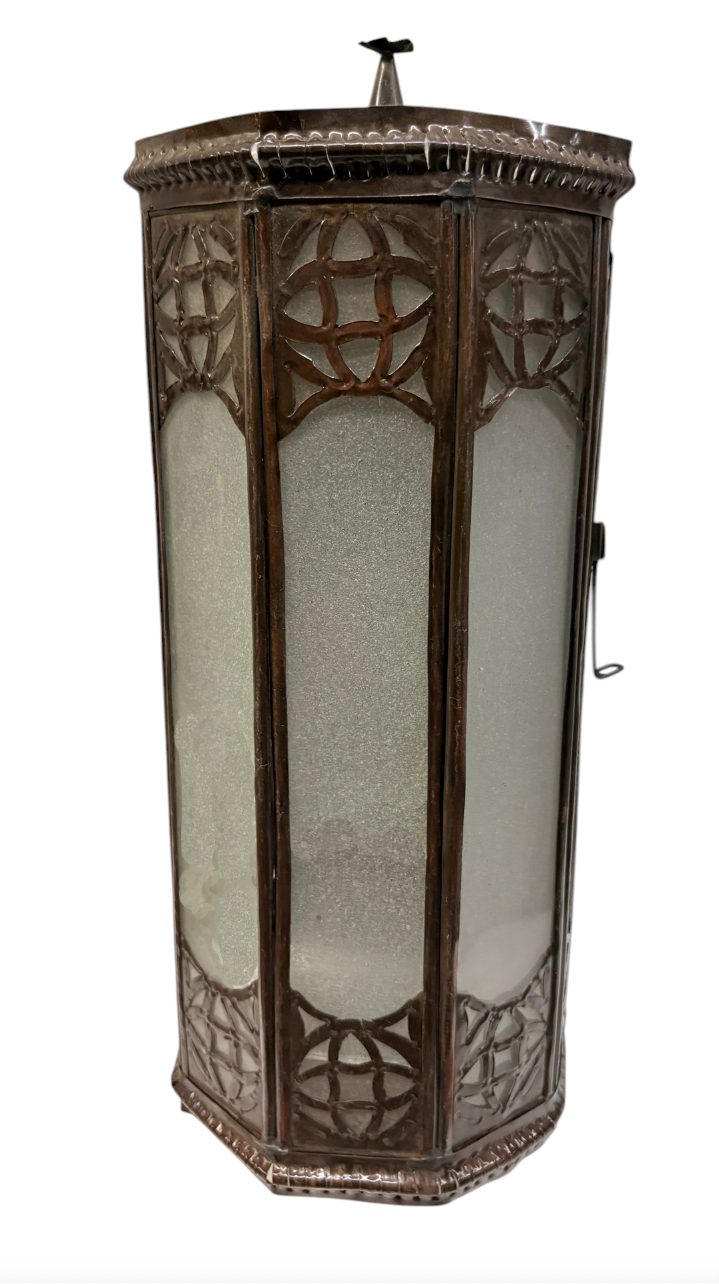 Hexagonal Column with Arched Glass Panels