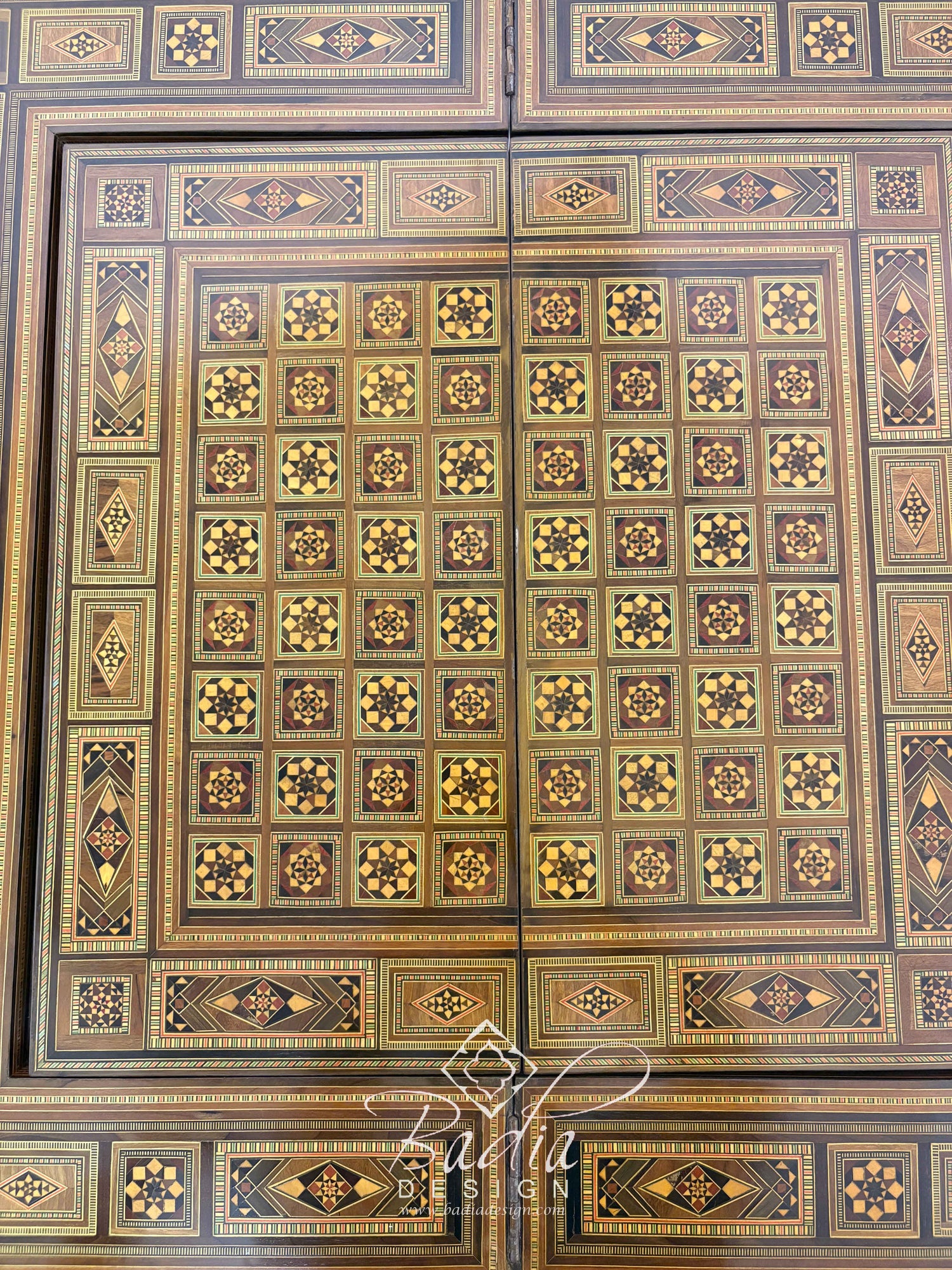 Inlaid Syrian Design Backgammon Board Game Table