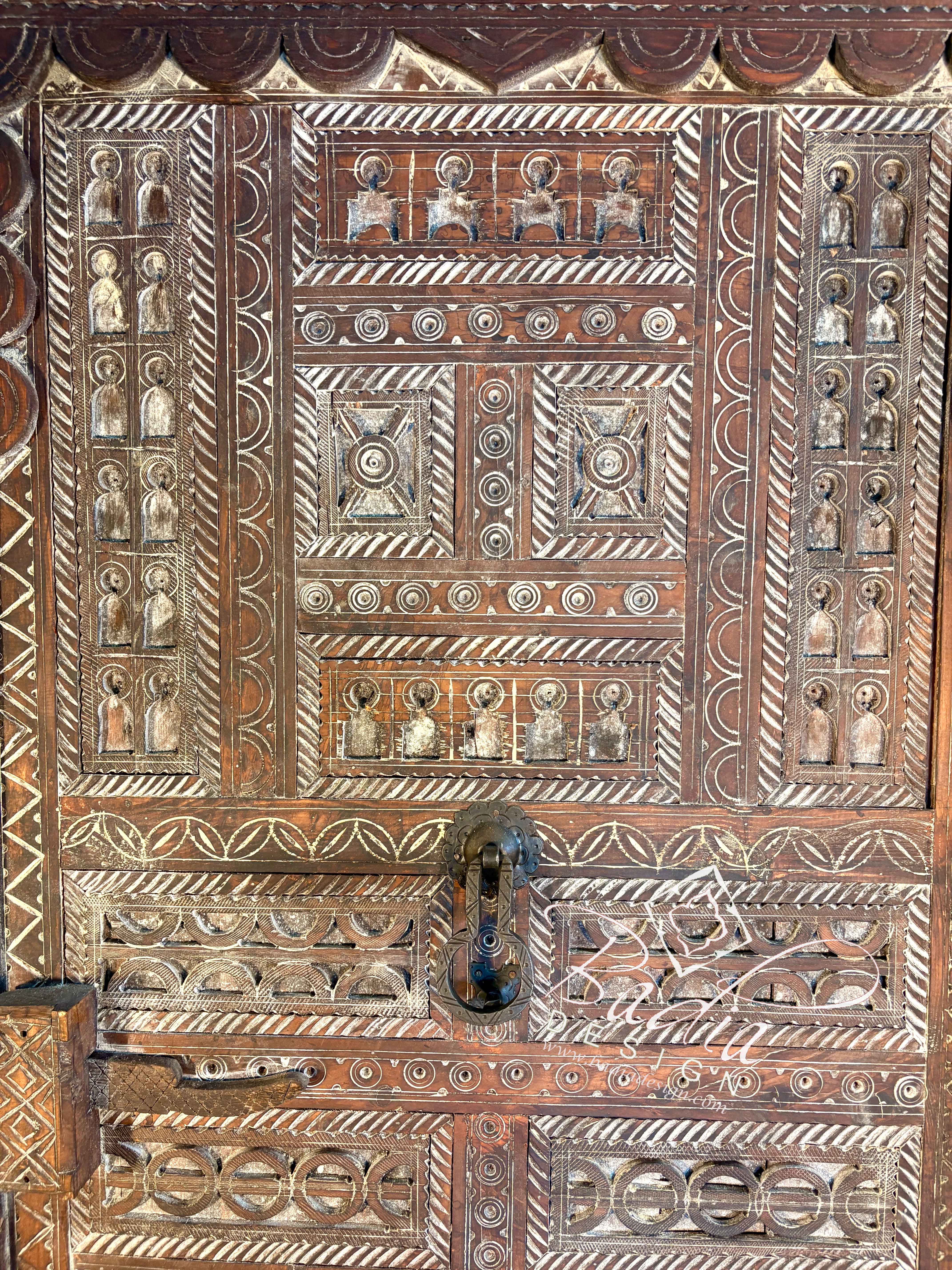 Vintage Decorative Wooden Door with Tribal Carvings – Badia Design