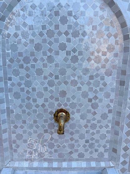 Arch Top Beige and Off-White Fountain