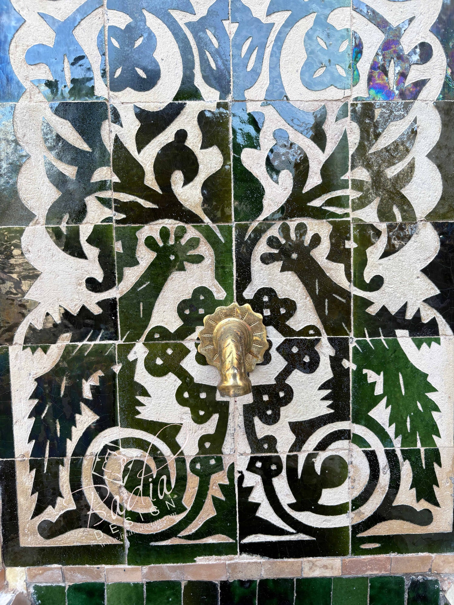 Evergreen and Beige Tile Water Fountain