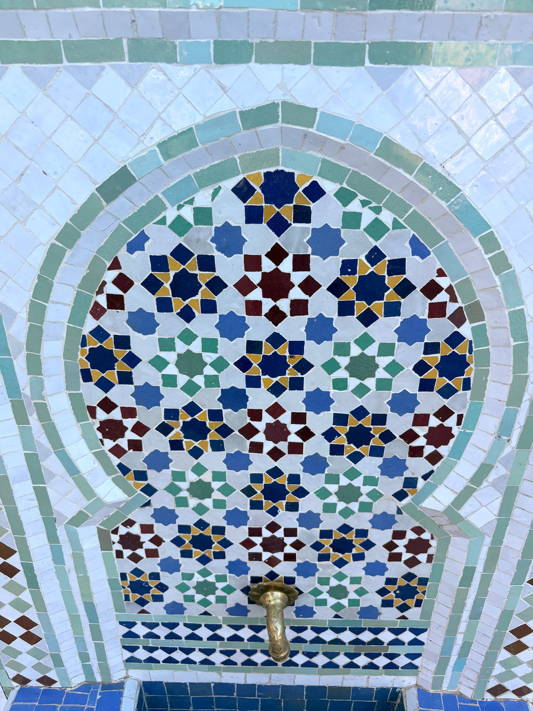 Multi-Color Mosaic Tile Wall Fountain