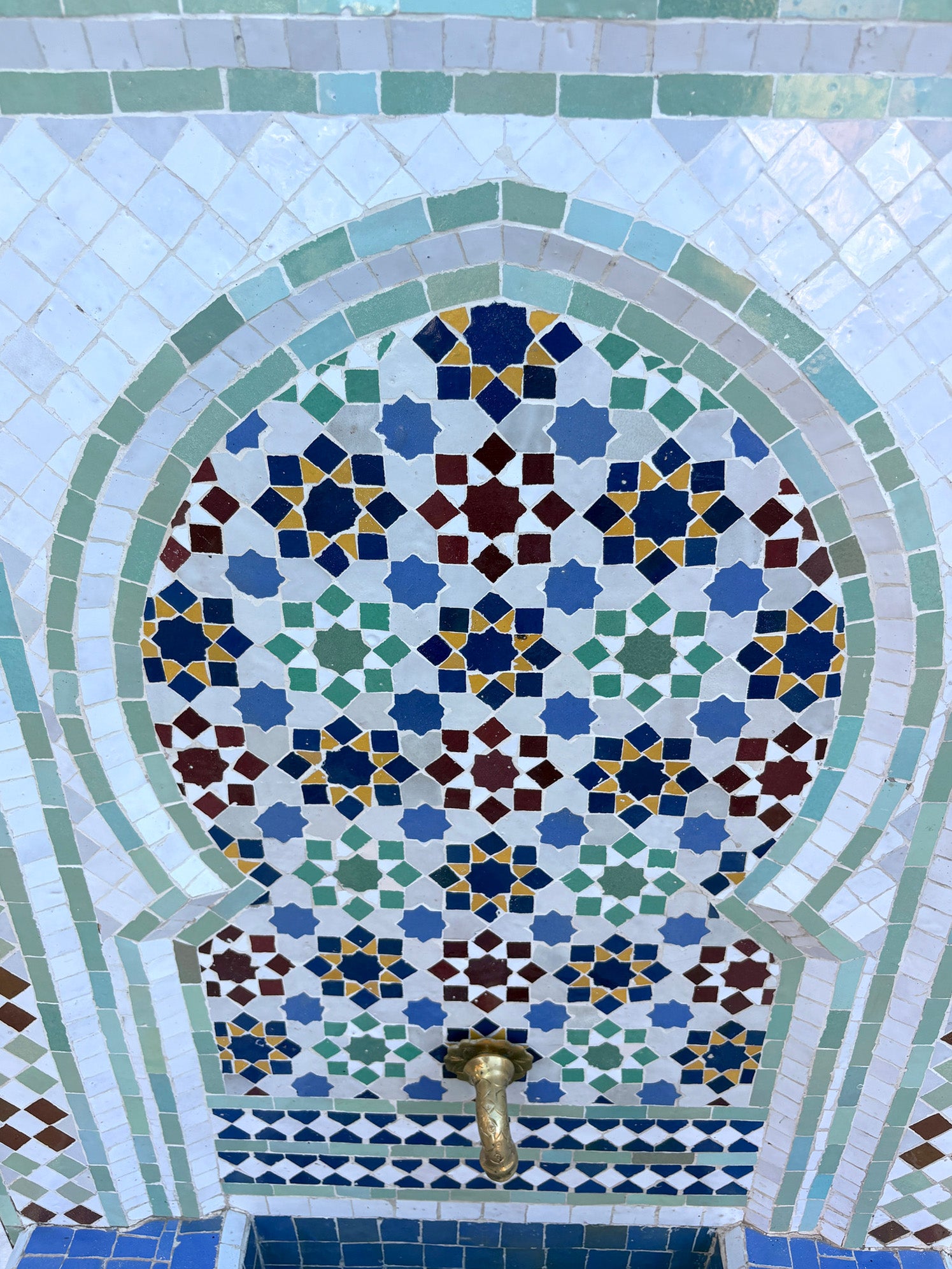Multi-Color Mosaic Tile Wall Fountain