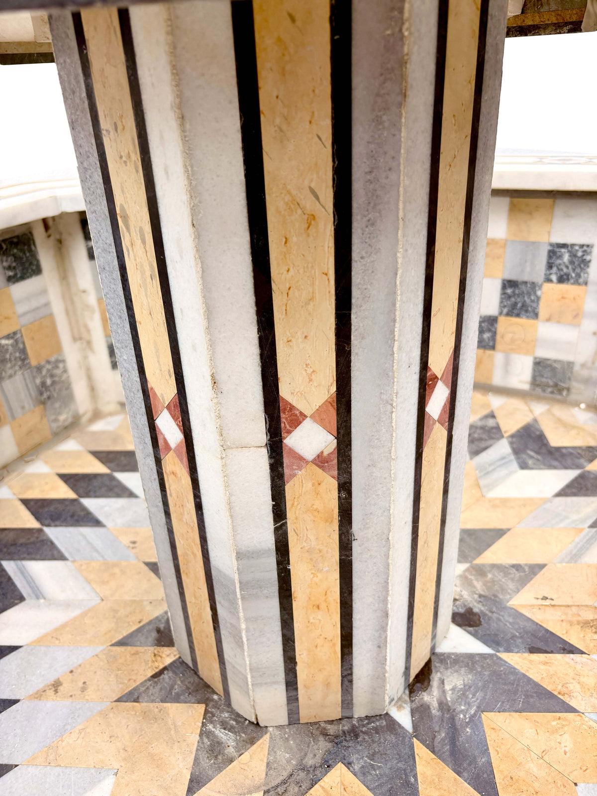 Octagonal Marble Fountain with Hand-Painted Designs