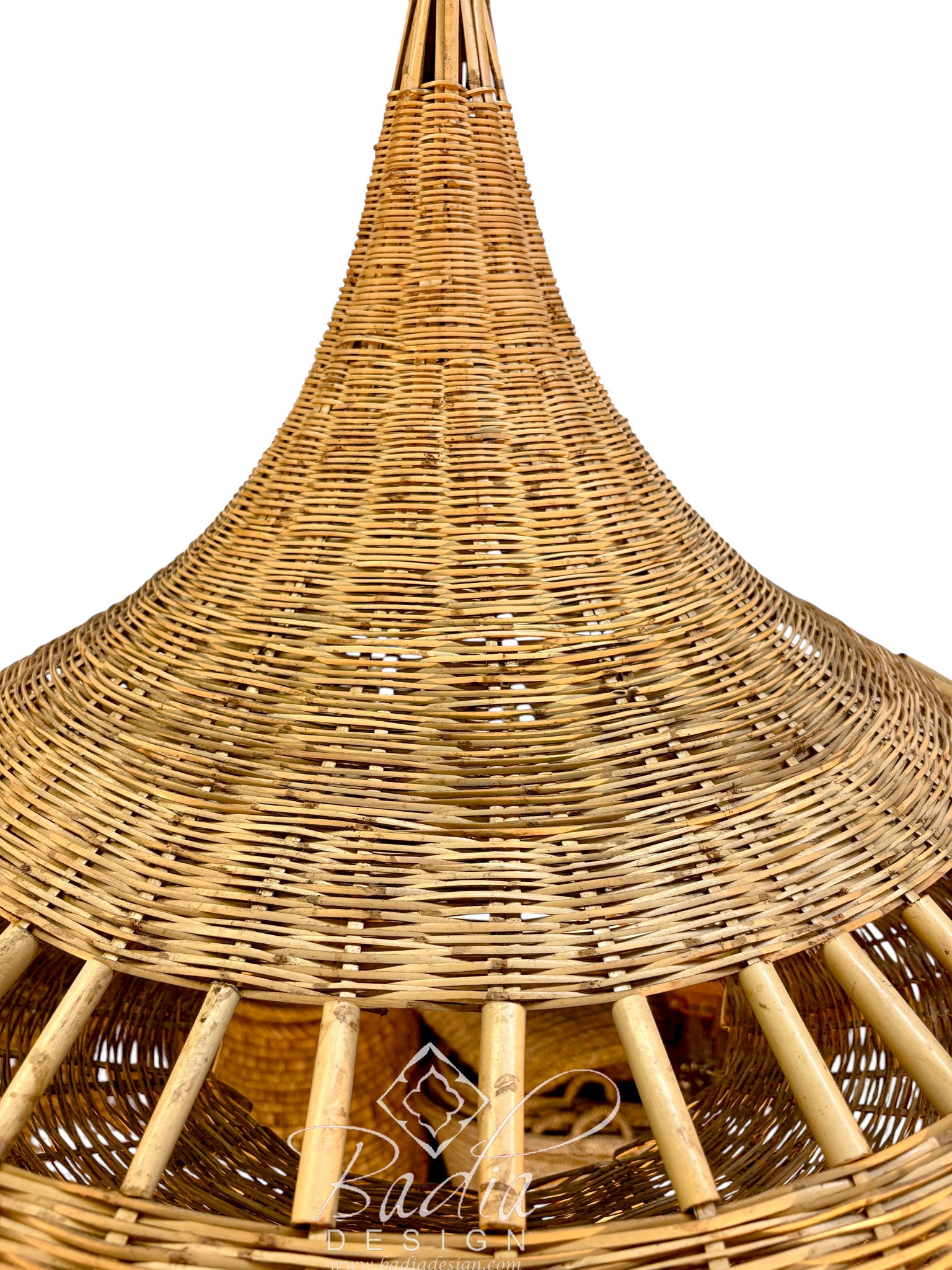 Raffia Hanging Lantern with Woven Natural Fiber Design