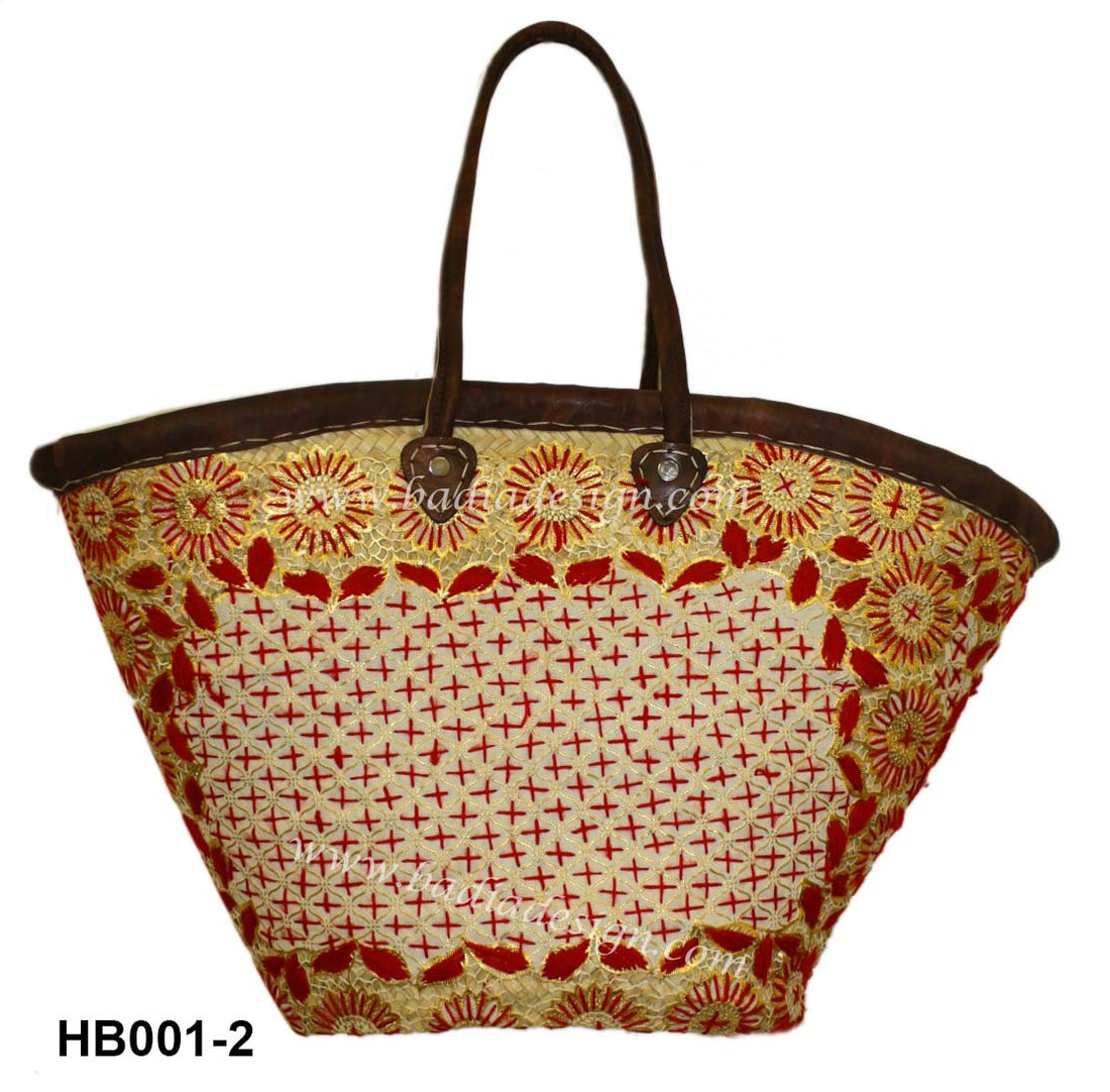 Colorful Moroccan Raffia Handbag of red and beige color